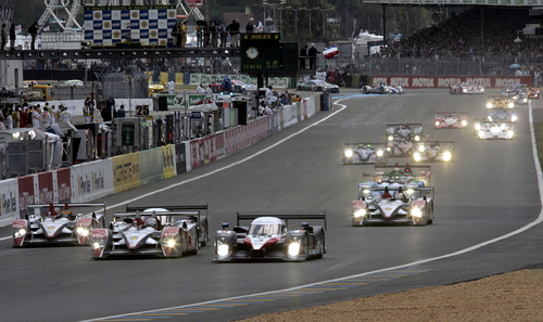 92844m-start-24-hodin-v-le-mans.jpg